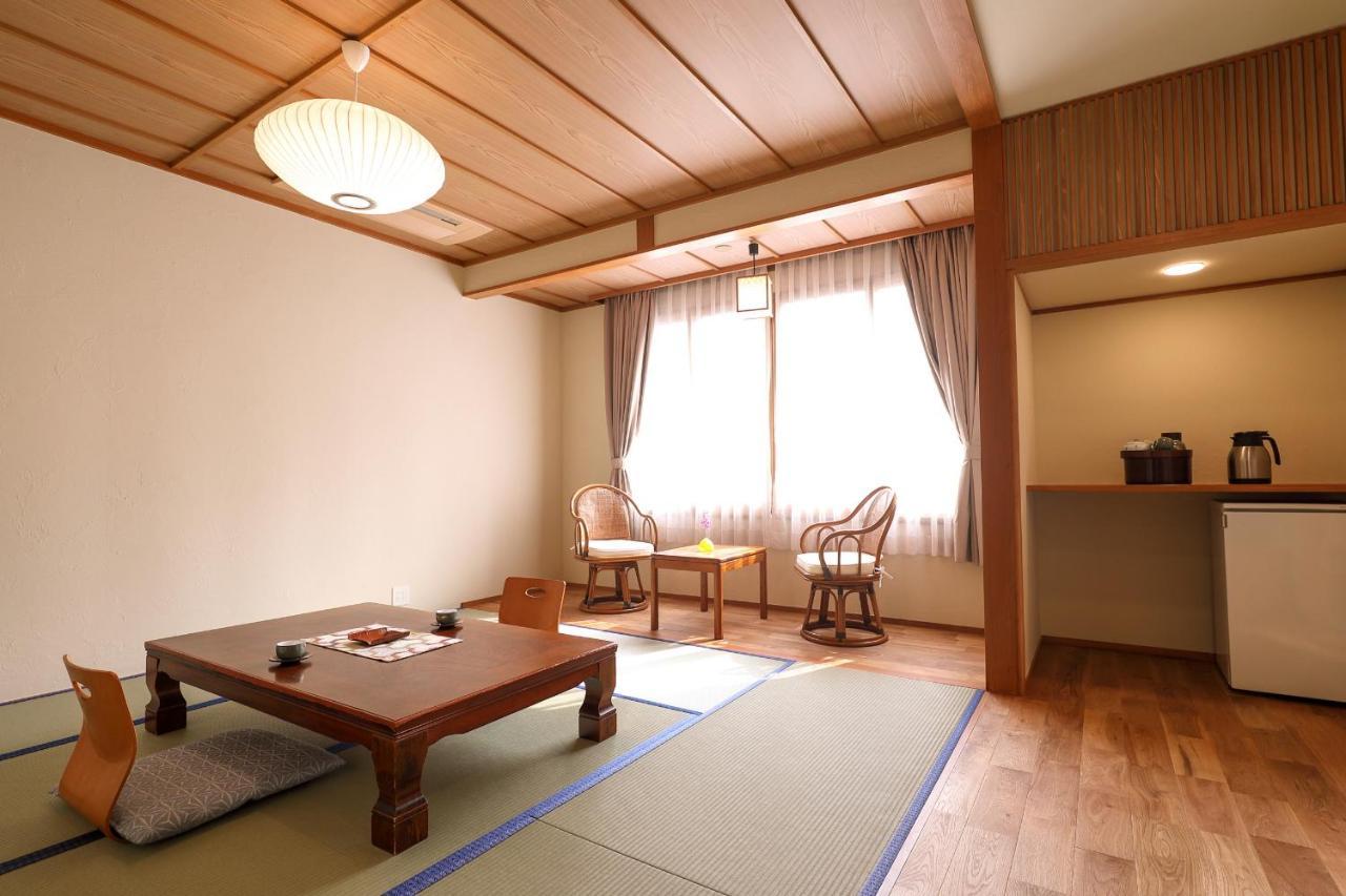 Tsukasaya Ryokan Tsuruoka Εξωτερικό φωτογραφία