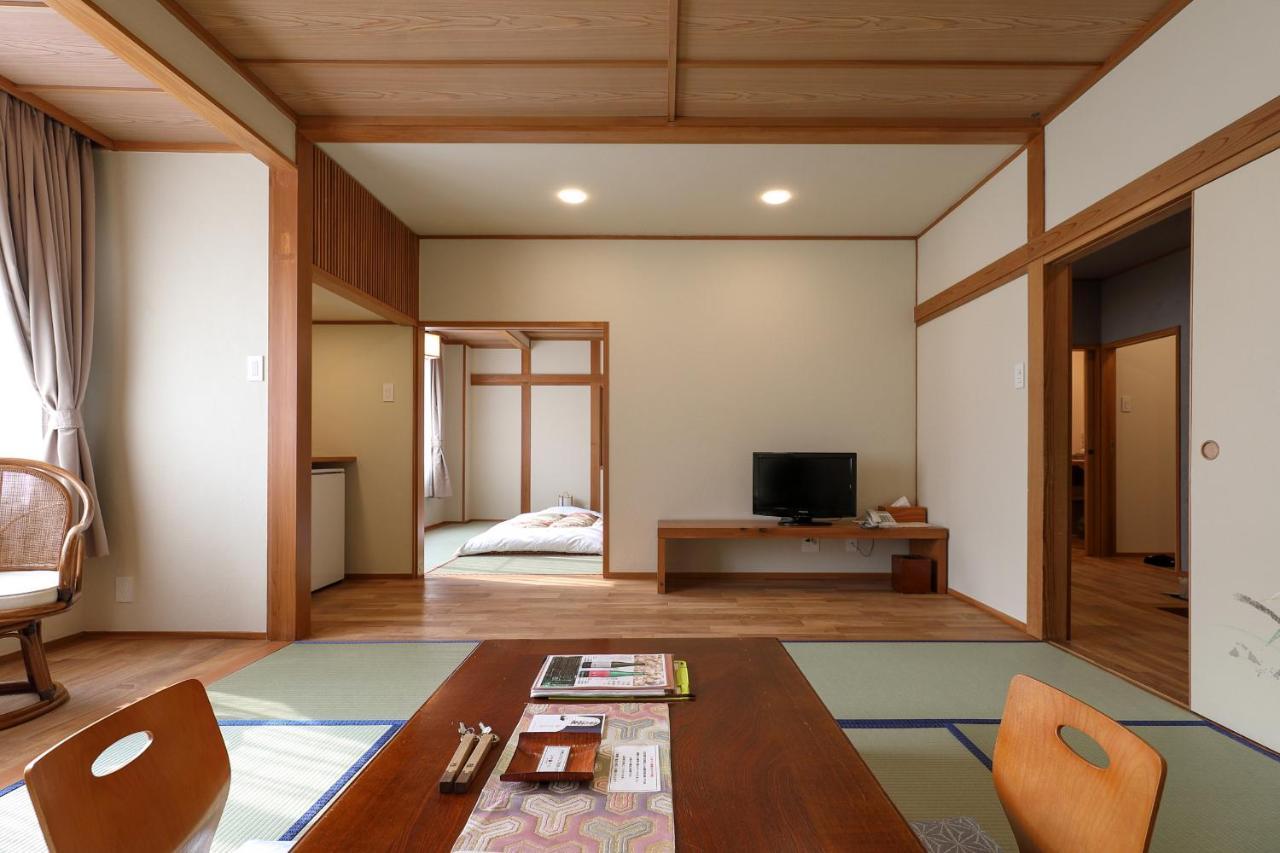 Tsukasaya Ryokan Tsuruoka Εξωτερικό φωτογραφία